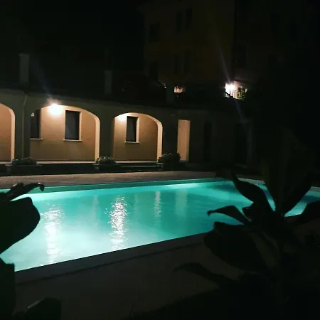 Oleandro 2 In Cerutti Apartamento